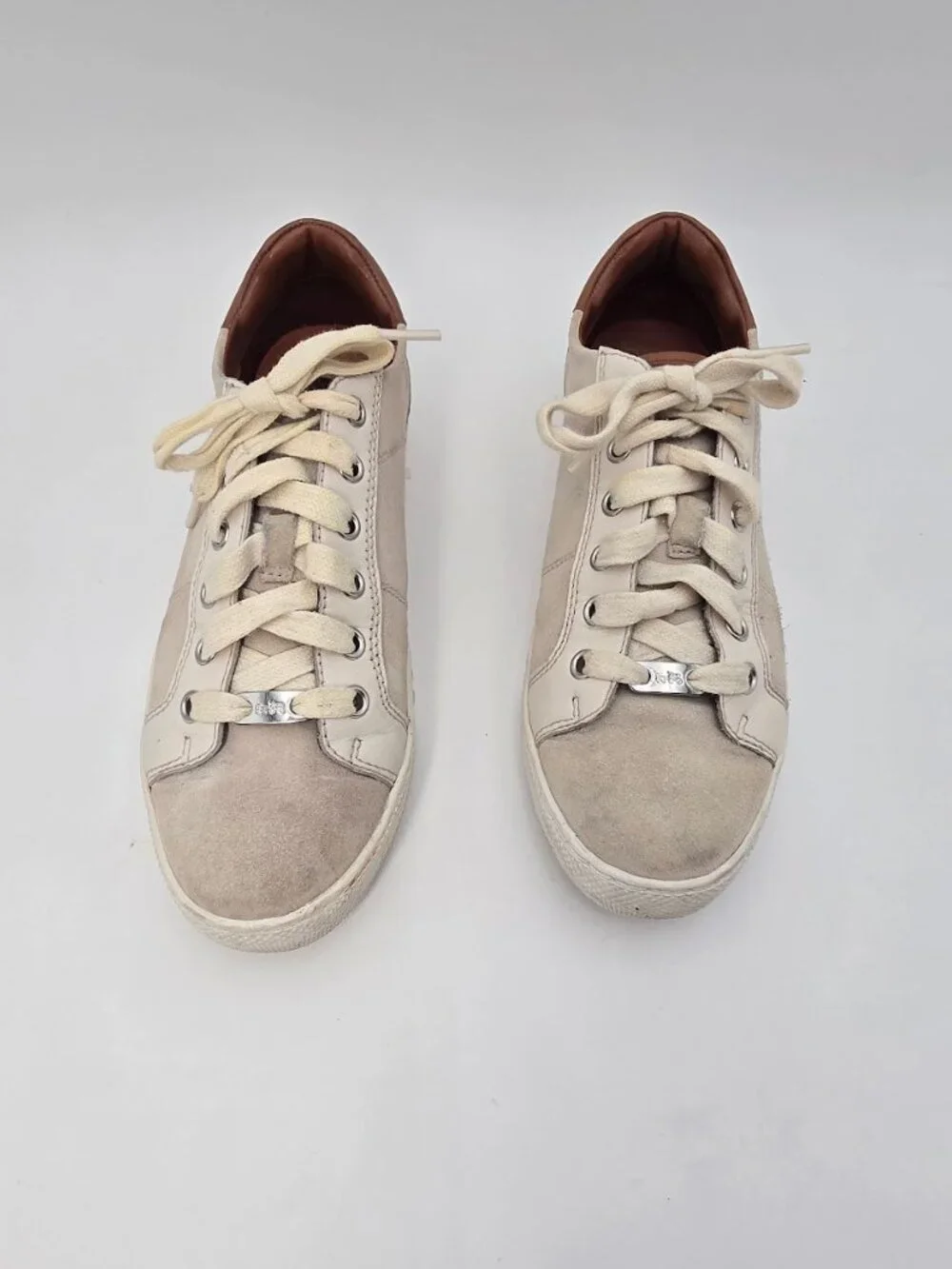 Coach Paddy Suede Sneaker Color Cream and Tan Size 7.5US